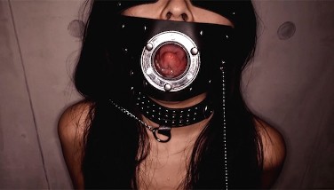 BDSM SLAVE GETS ORAL CREAMPIE