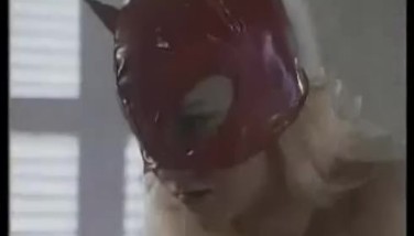 Catwoman gets fisted